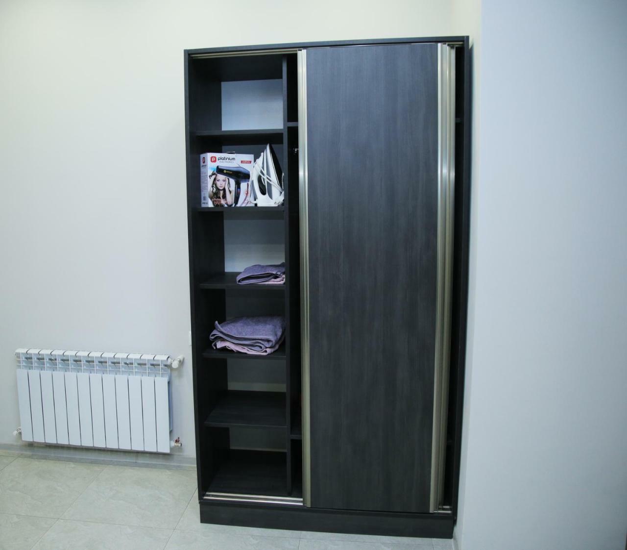 "Royal" Apartment #01 Erevan Esterno foto